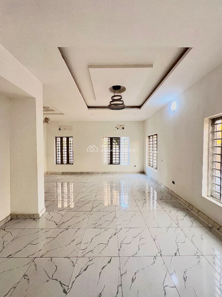 3 Bedroom Apartment with Bq (ground Floor) in a Secure Gated Estate., Oniru, Victoria Island (vi), Lagos, Flat / Apartment for Rent