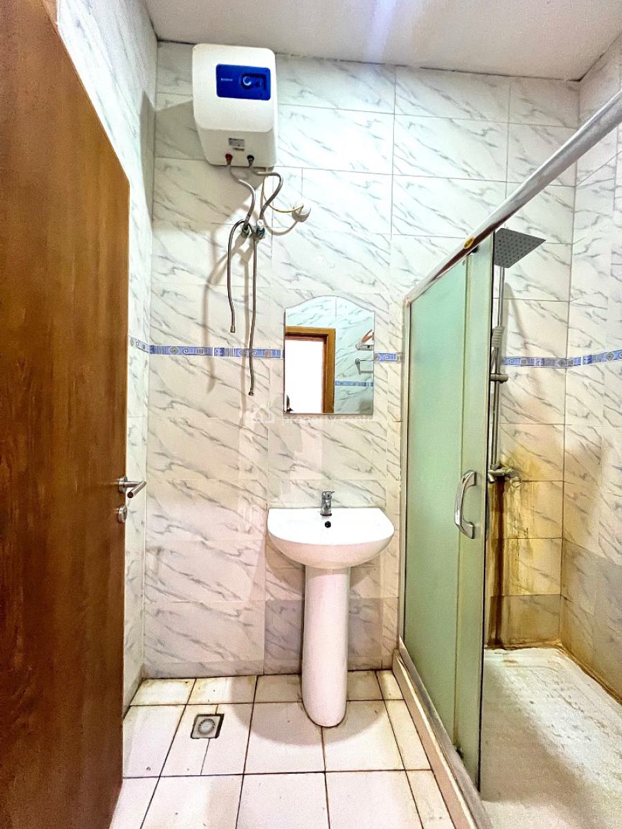 3 Bedroom Apartment with Bq (ground Floor) in a Secure Gated Estate., Oniru, Victoria Island (vi), Lagos, Flat / Apartment for Rent