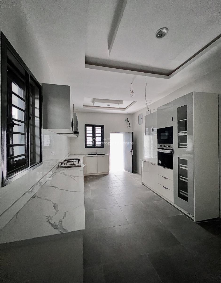 Lovely 5 Bedroom Detached Duplex with Bq, Lekki Phase 1, Lekki Phase 1, Lekki, Lagos, Detached Duplex for Sale