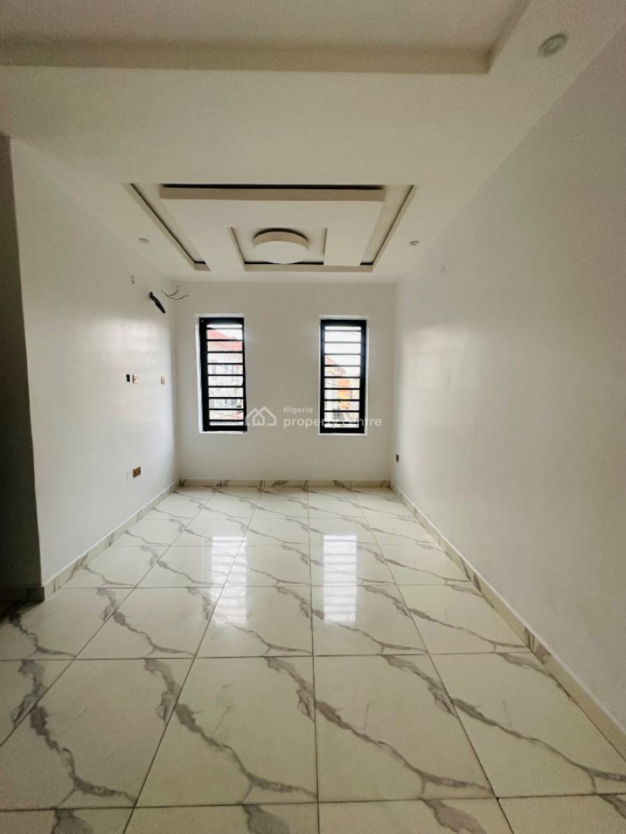 Adorable 5 Bedroom Fully Detached Duplex in a Serene Location, Gra Phase 2, Magodo, Lagos, Detached Duplex for Sale