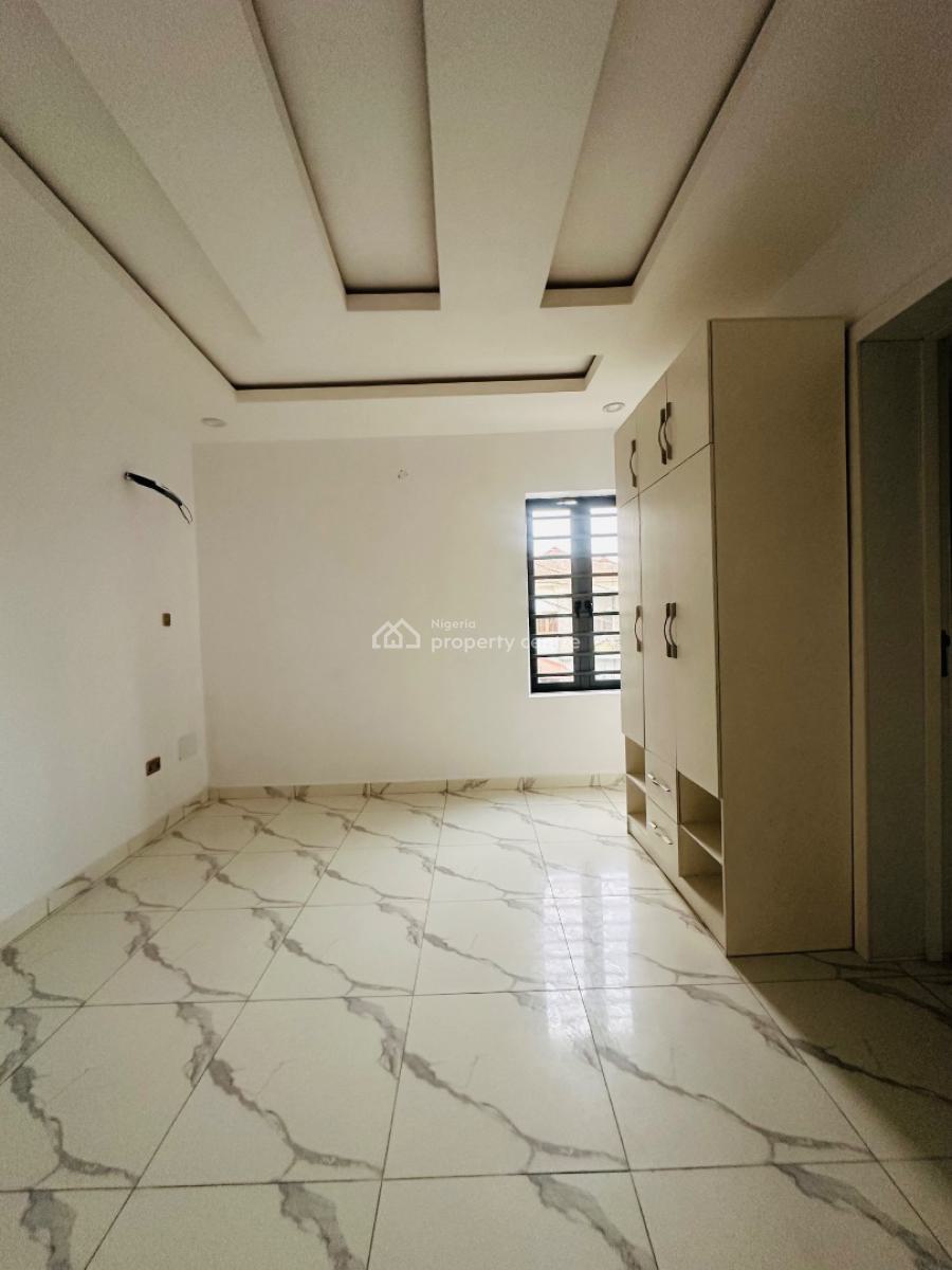 Adorable 5 Bedroom Fully Detached Duplex in a Serene Location, Gra Phase 2, Magodo, Lagos, Detached Duplex for Sale