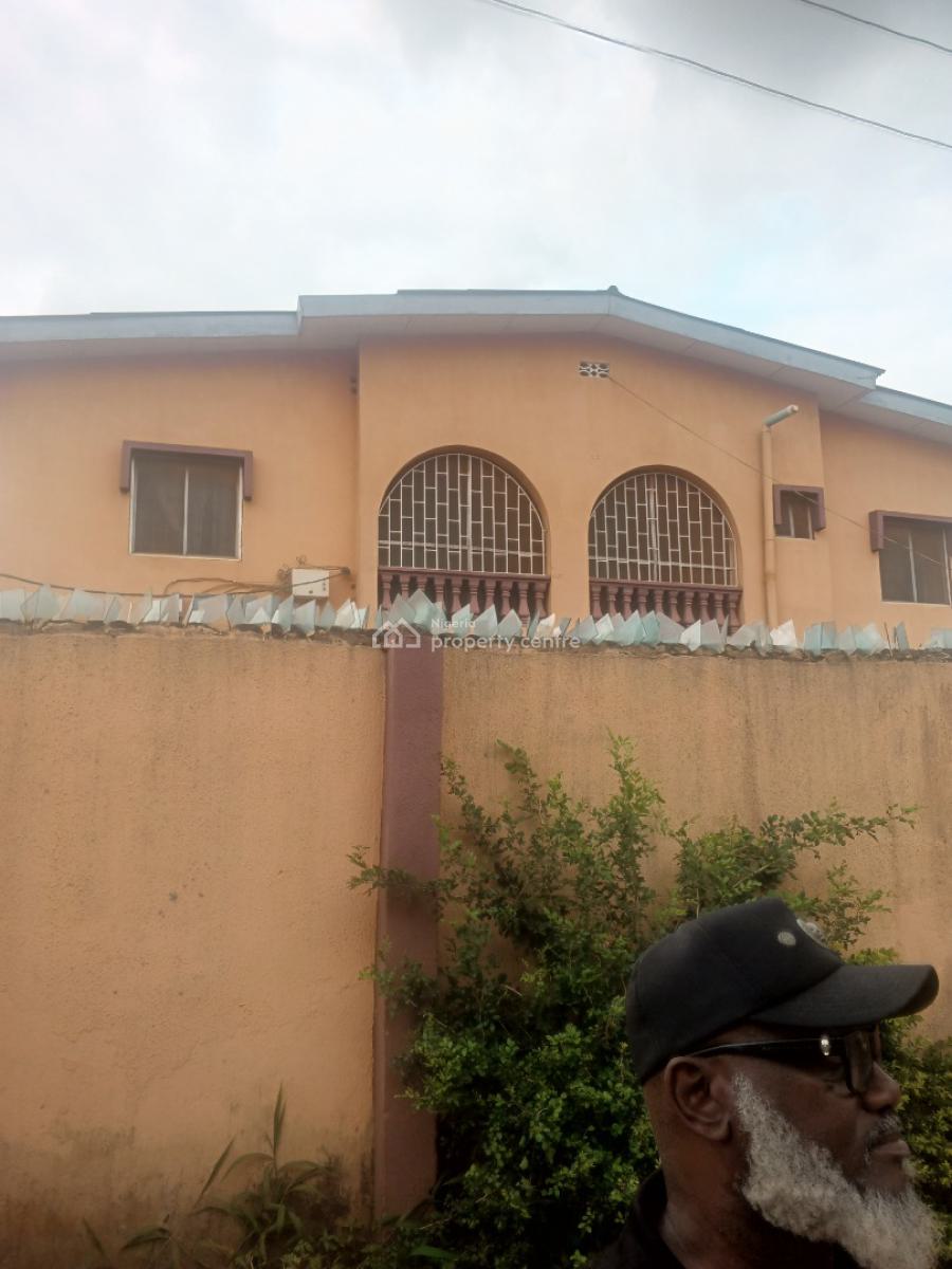 Block of 7 Flats: 4 Bed +3bed +2bed + Mini Flat, Akute, Ifo, Ogun, Block of Flats for Sale