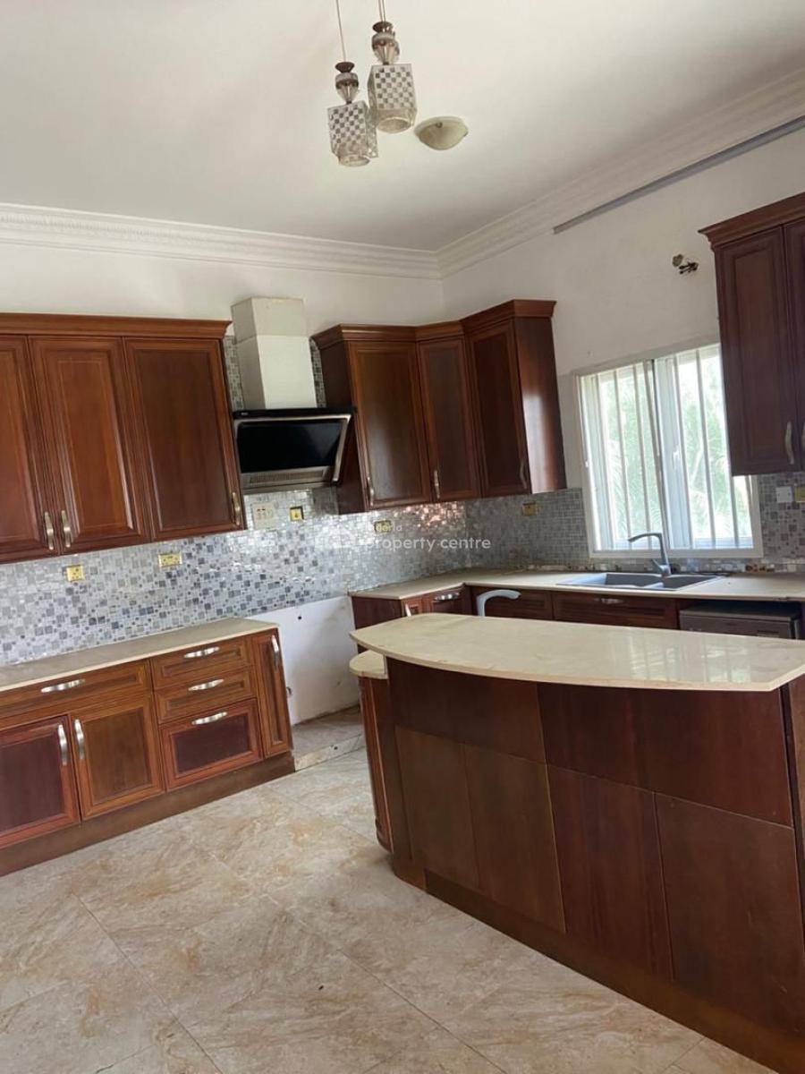 Massive 5 Bedroom Fully Detached House with 2 Room Bq, Arcadia Grove Estate, Osapa, Lekki, Lagos, Detached Duplex for Sale