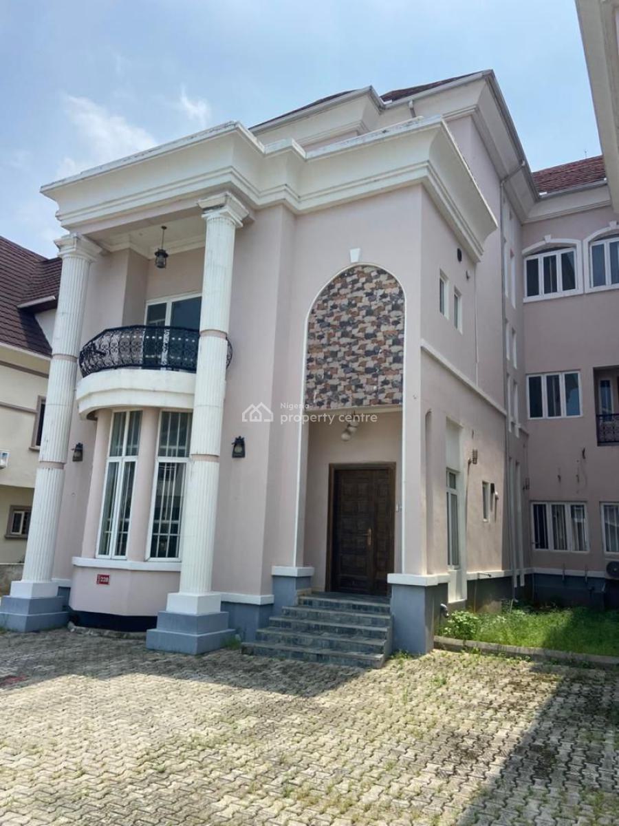 Massive 5 Bedroom Fully Detached House with 2 Room Bq, Arcadia Grove Estate, Osapa, Lekki, Lagos, Detached Duplex for Sale