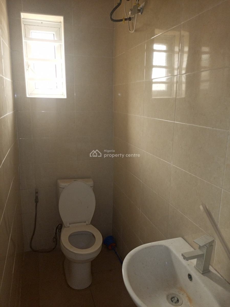 Commercial 4bedroom Duplex with Bq at Mobil Road Ajah Ilaje, Ajah Ilaje Off Mobil Road, Ajah, Lagos, Semi-detached Duplex for Rent