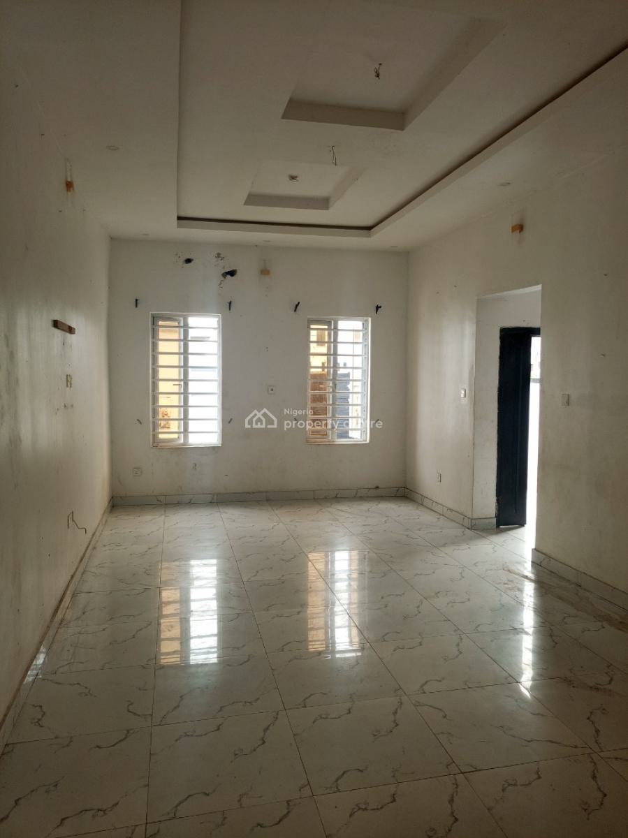 Commercial 4bedroom Duplex with Bq at Mobil Road Ajah Ilaje, Ajah Ilaje Off Mobil Road, Ajah, Lagos, Semi-detached Duplex for Rent