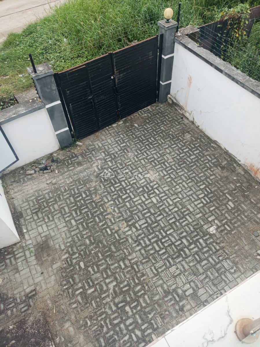 Commercial 4bedroom Duplex with Bq at Mobil Road Ajah Ilaje, Ajah Ilaje Off Mobil Road, Ajah, Lagos, Semi-detached Duplex for Rent