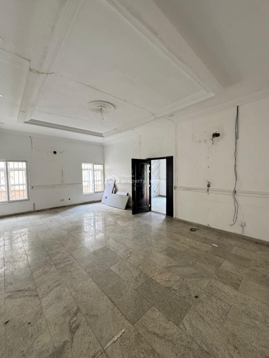 a Spacious 4 Bedroom Semi Detach with a Bq, Lekki Phase 1, Lekki Phase 1, Lekki, Lagos, Semi-detached Duplex for Rent