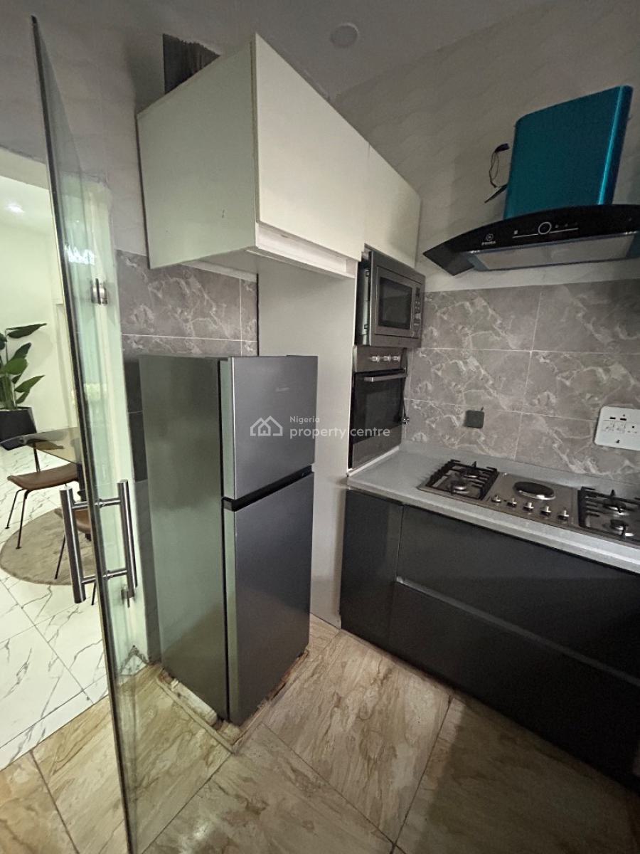 Luxury 3 Bedroom Flat, Oral Estate, Lekki, Lekki, Lagos, Flat / Apartment for Sale