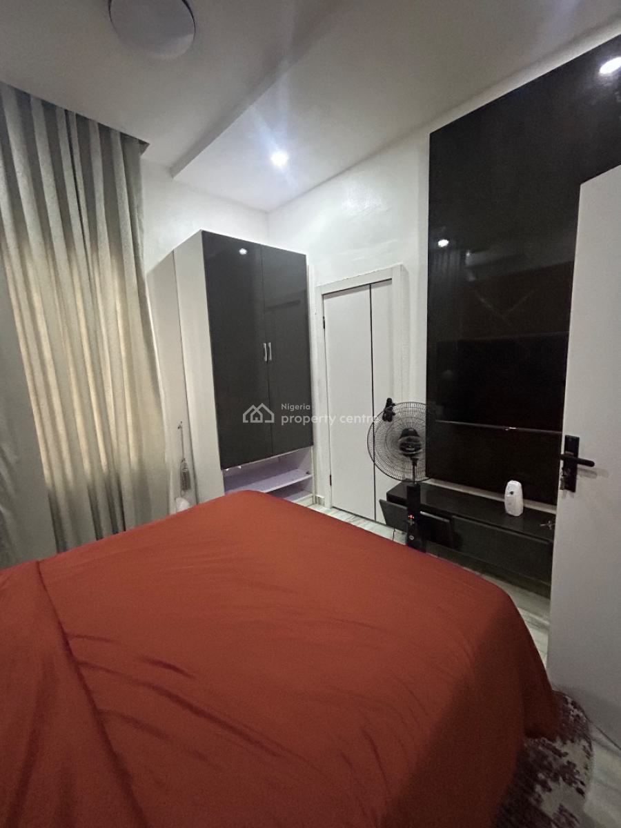 Luxury 3 Bedroom Flat, Oral Estate, Lekki, Lekki, Lagos, Flat / Apartment for Sale