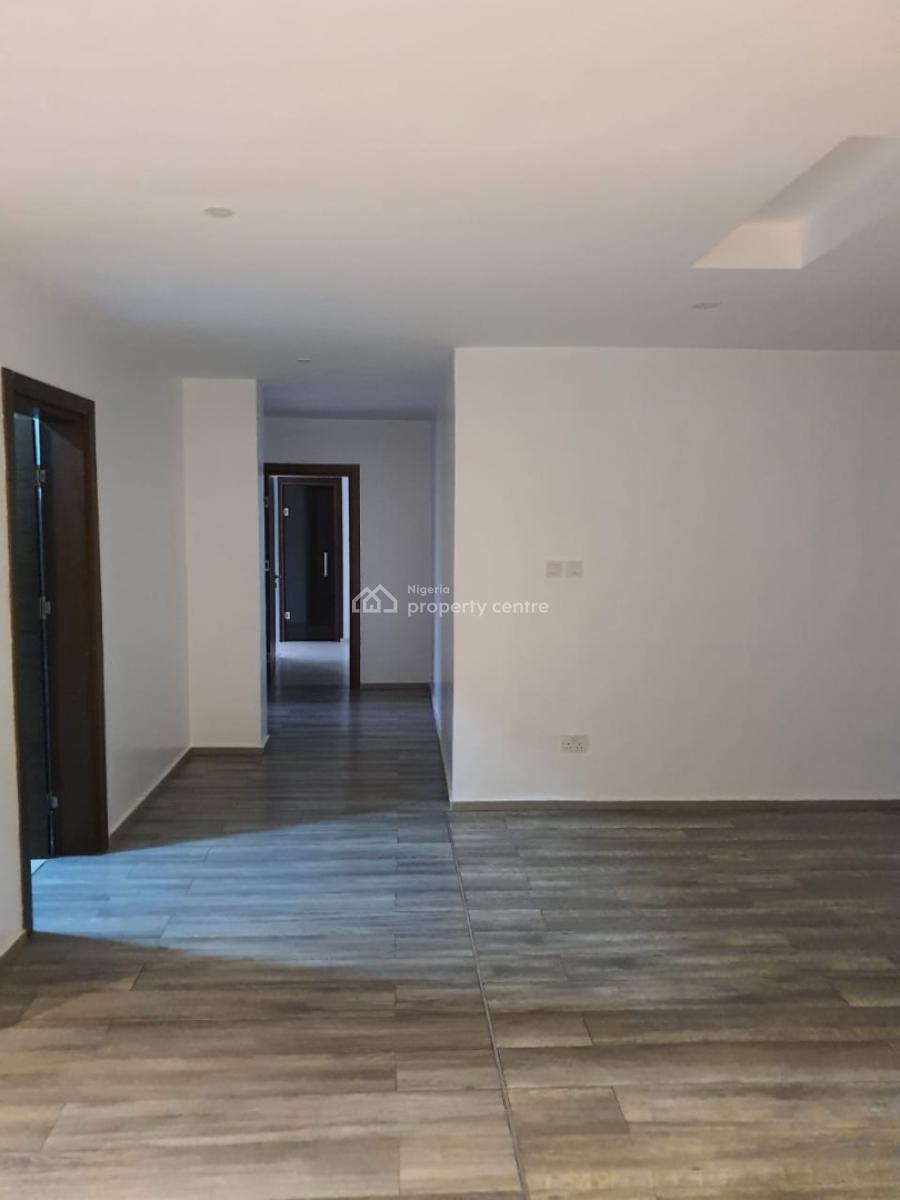 Well Maintained 2 Bedroom Flat in a Waterfront Residential Development, Third Avenue, Banana Island, Ikoyi, Lagos, Flat / Apartment for Rent