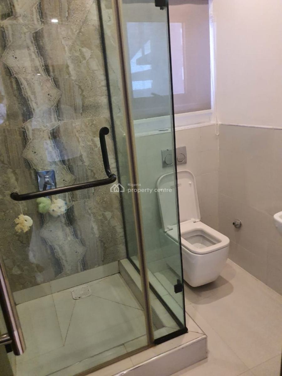 Well Maintained 2 Bedroom Flat in a Waterfront Residential Development, Third Avenue, Banana Island, Ikoyi, Lagos, Flat / Apartment for Rent