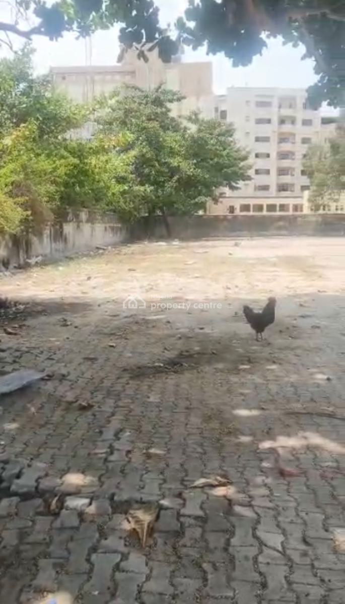 Prime Location, Victoria Island (vi), Lagos, Mixed-use Land for Sale