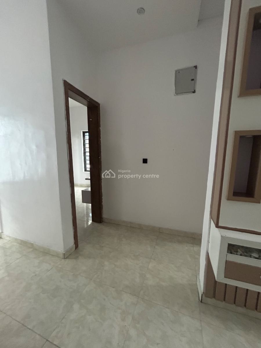 5 Bedroom Fully Detached House, Oral Estate, Lekki, Lekki, Lagos, Detached Duplex for Sale