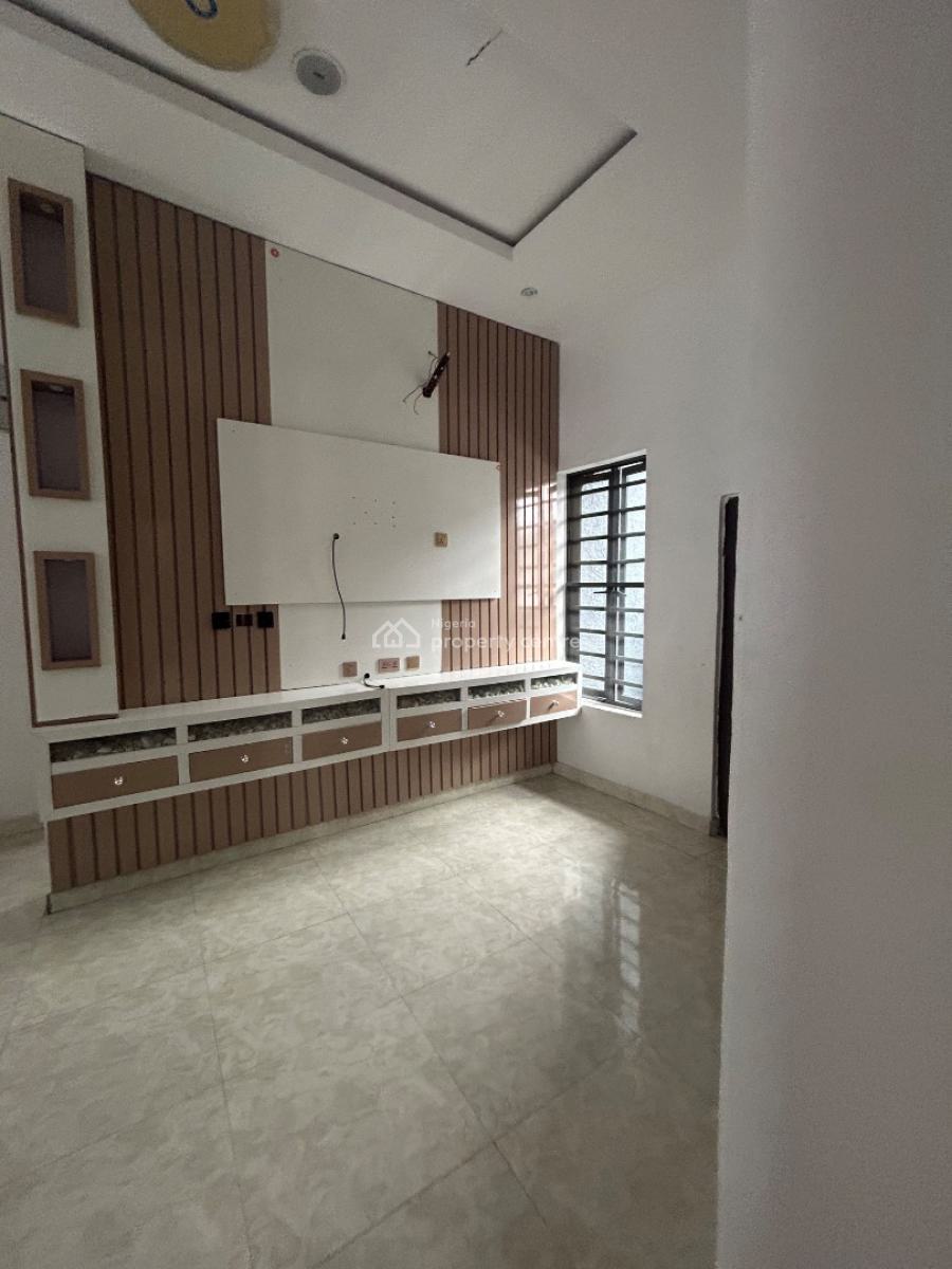 5 Bedroom Fully Detached House, Oral Estate, Lekki, Lekki, Lagos, Detached Duplex for Sale