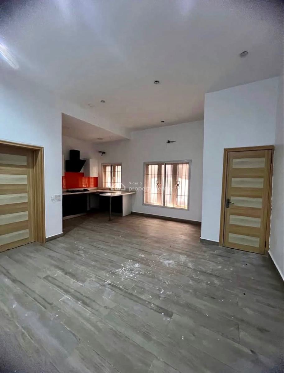 Spacious 1 Bedroom Apartment with 24hrs Power, Lekki Phase 1, Lekki, Lagos, Mini Flat (room and Parlour) for Rent