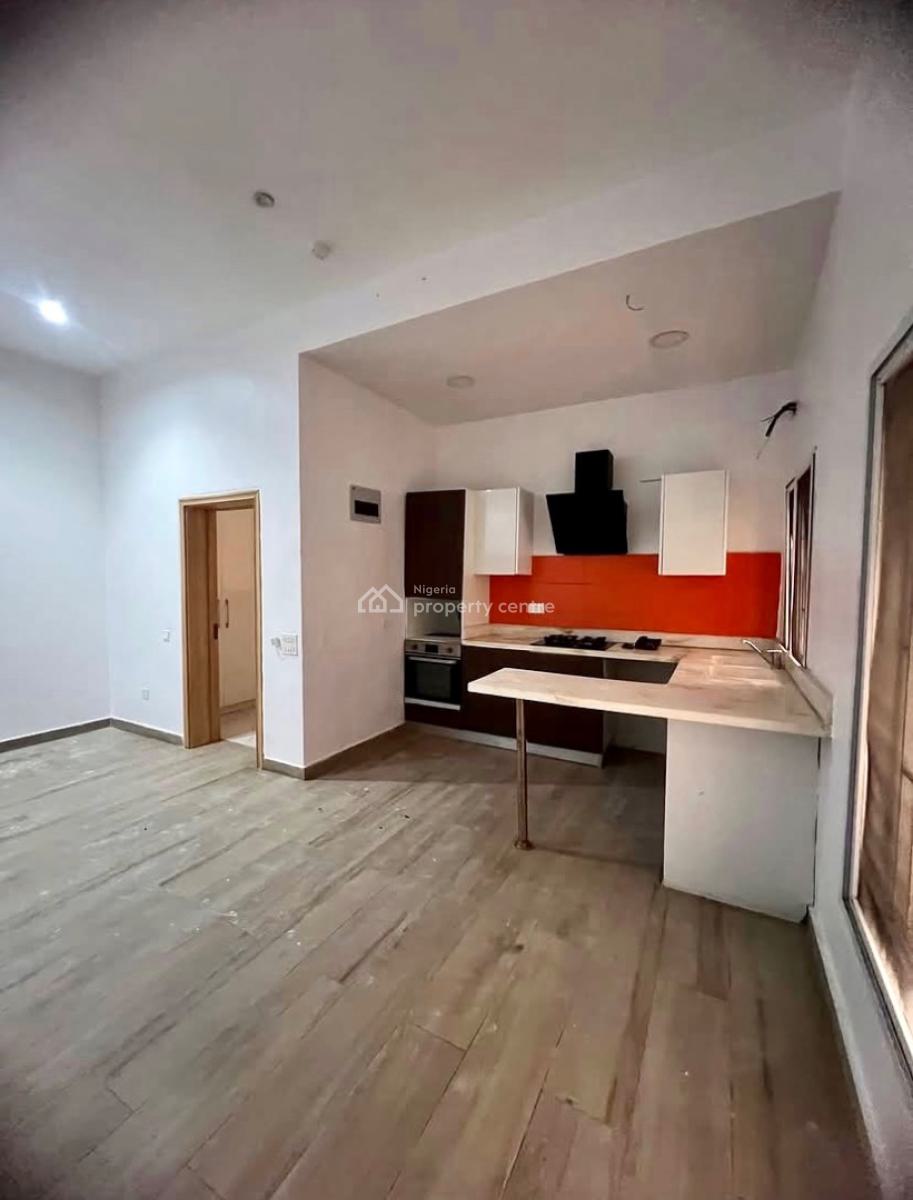 Spacious 1 Bedroom Apartment with 24hrs Power, Lekki Phase 1, Lekki, Lagos, Mini Flat (room and Parlour) for Rent