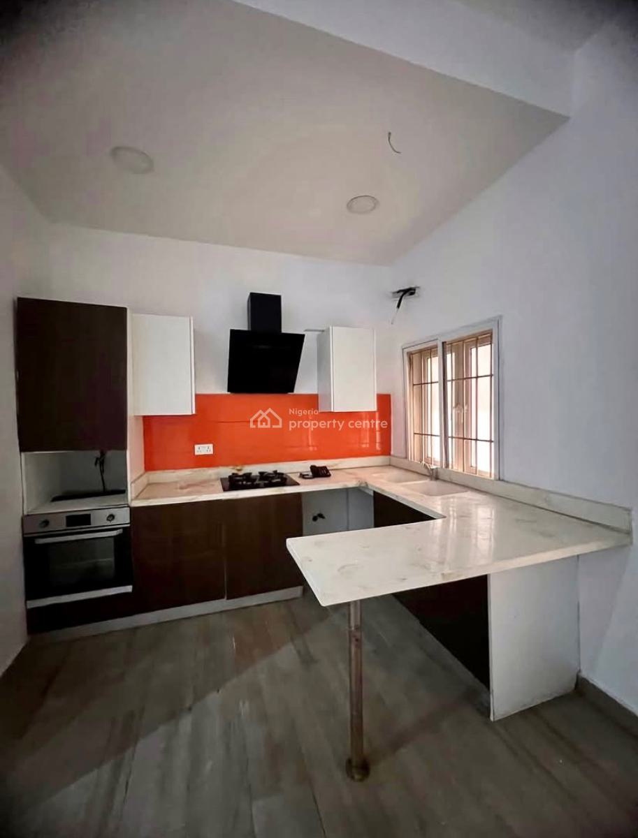 Spacious 1 Bedroom Apartment with 24hrs Power, Lekki Phase 1, Lekki, Lagos, Mini Flat (room and Parlour) for Rent