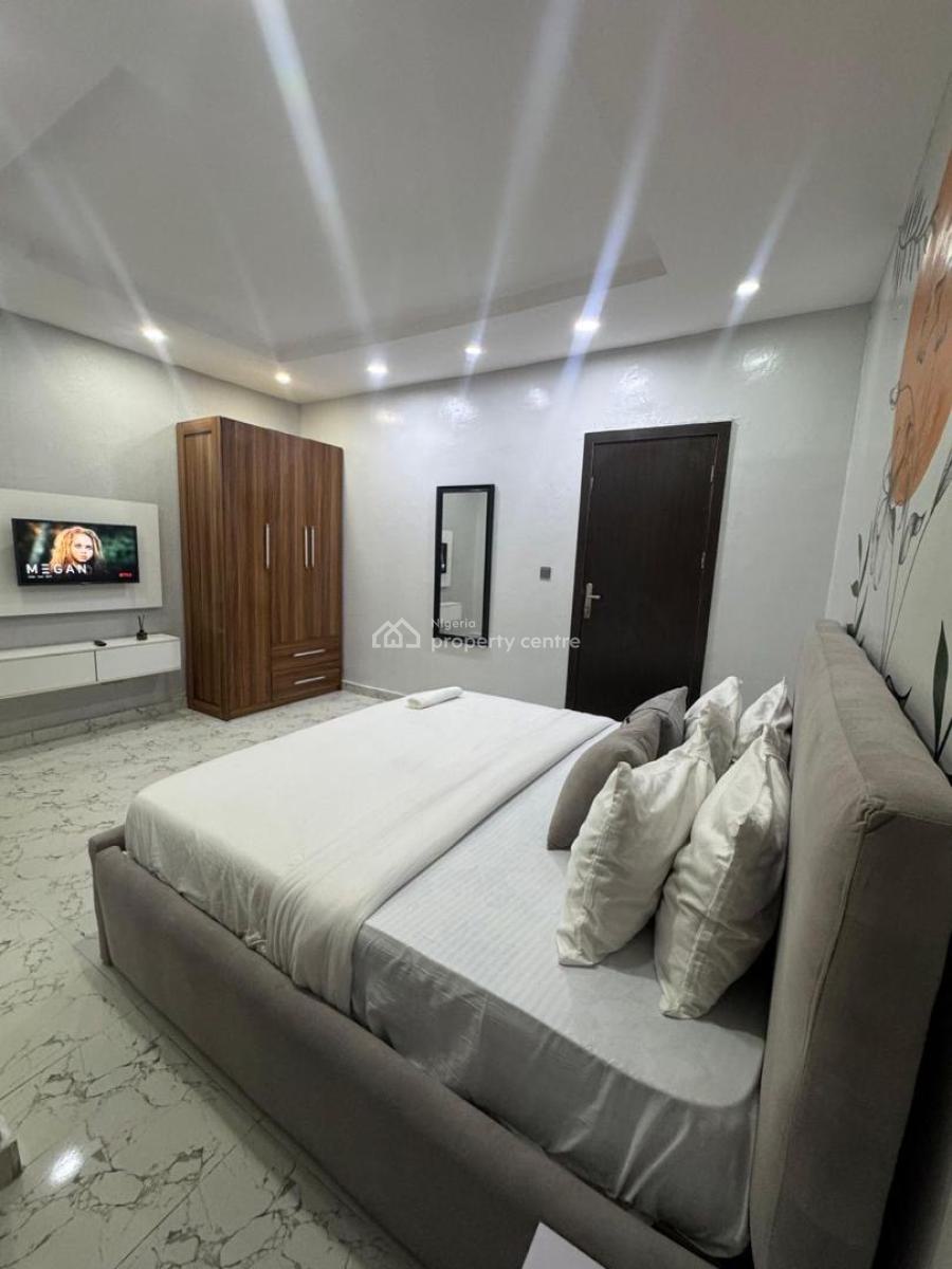 Book This Beautiful  and Cozy 🥰  Luxurious 1 Bedroom, Lekki Phase 1, Lekki, Lagos, Flat / Apartment Short Let