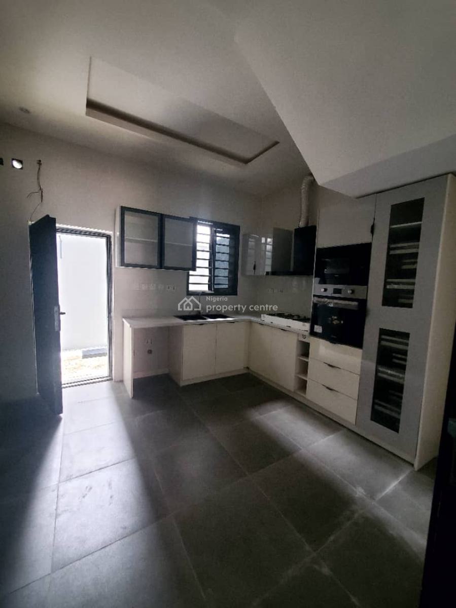 Newly Built 4 Bedroom Town House Ensuite with Bq, Gym and S/pool, Lekki Phase 1, Lekki, Lagos, House for Sale