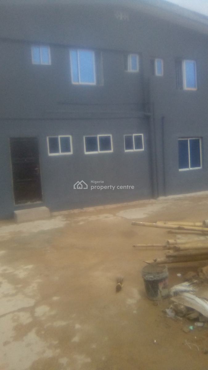 a Love Self Contain Apartment, Olarinwaju Street,off Chem B/s, Yaba, Lagos, Flat / Apartment for Rent