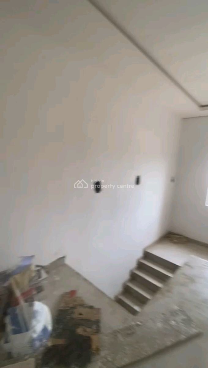 3 Bedroom Apartment in Medina Estate, Medina Estate, Medina, Gbagada, Lagos, Flat / Apartment for Sale
