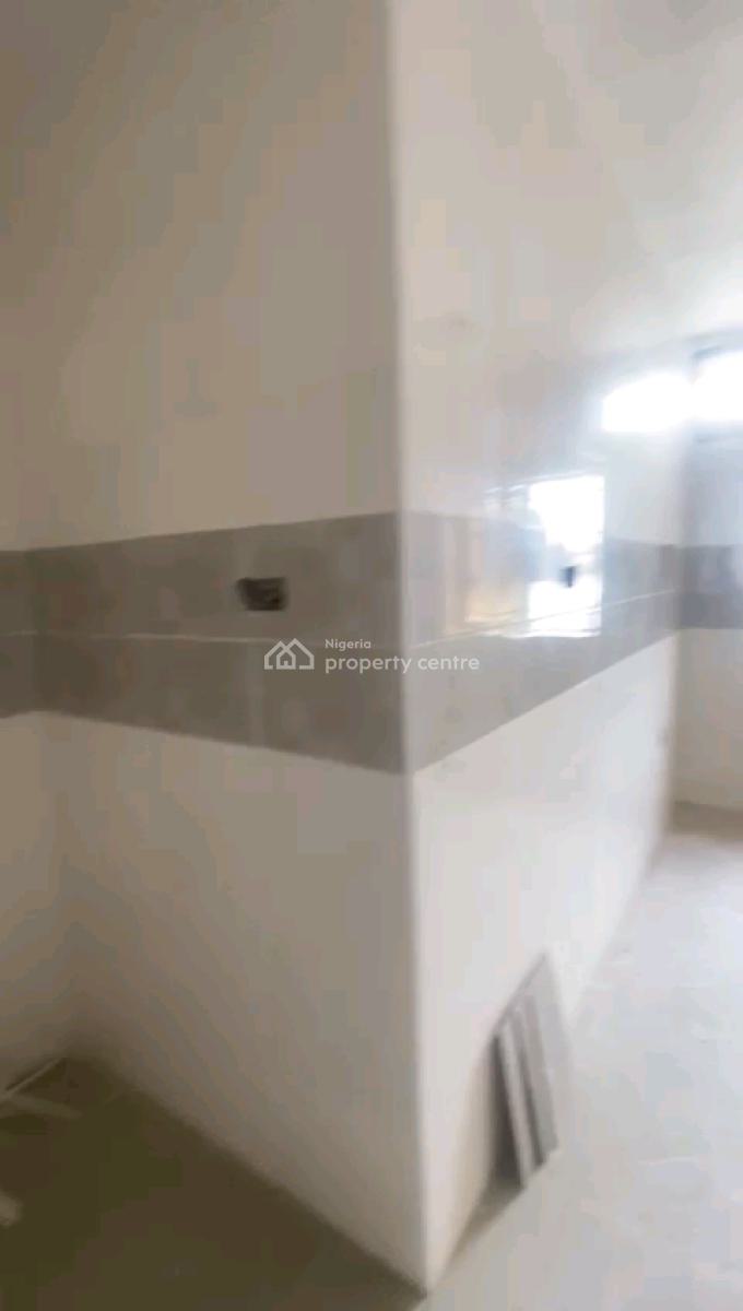 3 Bedroom Apartment in Medina Estate, Medina Estate, Medina, Gbagada, Lagos, Flat / Apartment for Sale
