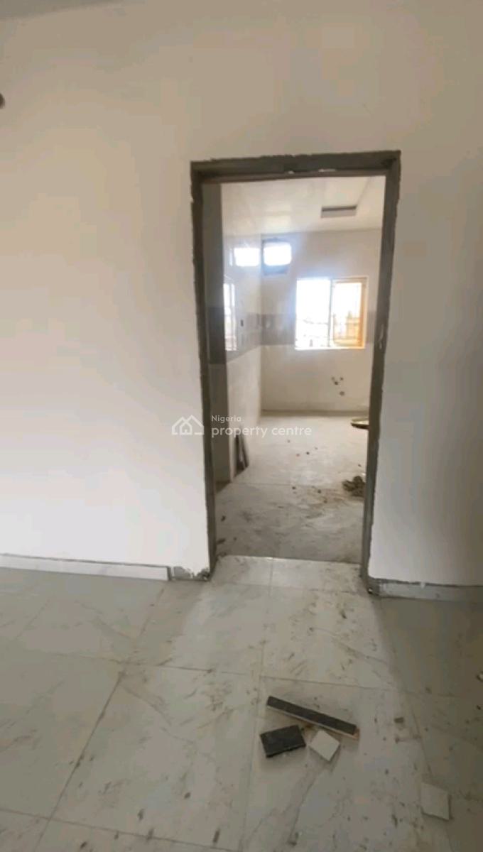 3 Bedroom Apartment in Medina Estate, Medina Estate, Medina, Gbagada, Lagos, Flat / Apartment for Sale