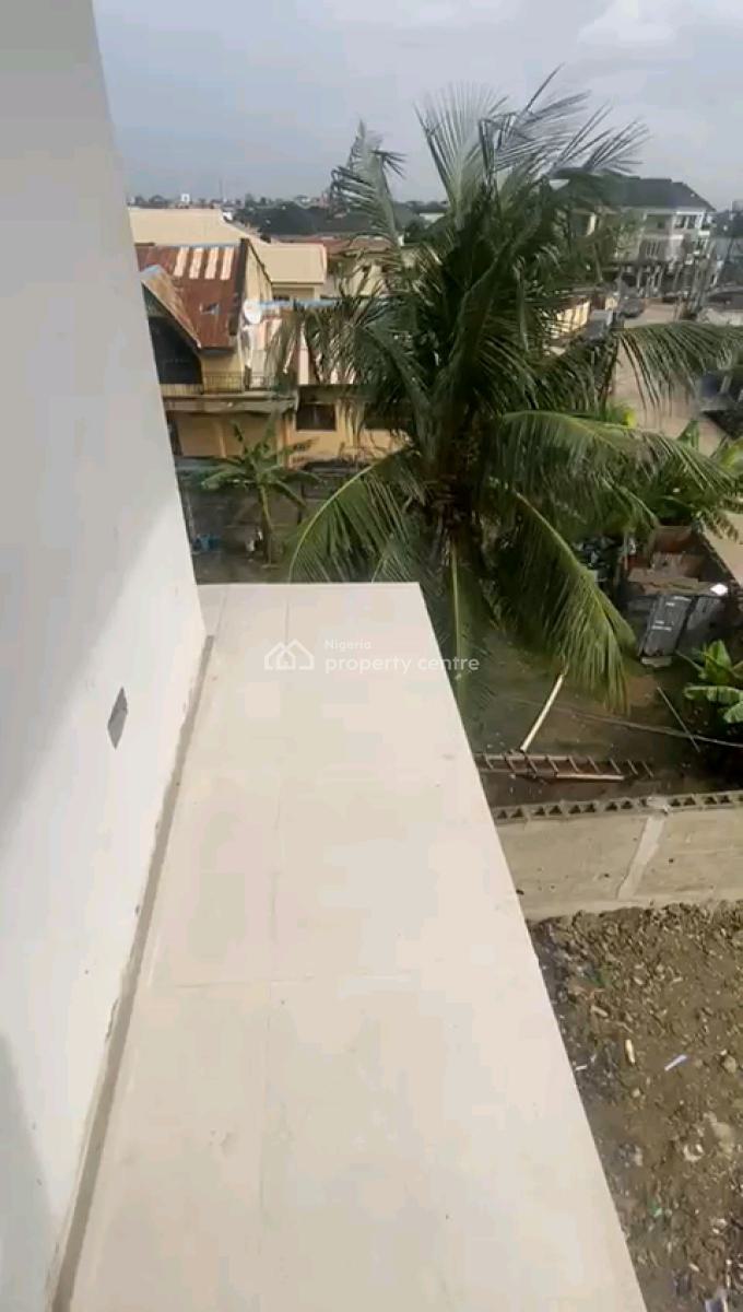 3 Bedroom Apartment in Medina Estate, Medina Estate, Medina, Gbagada, Lagos, Flat / Apartment for Sale