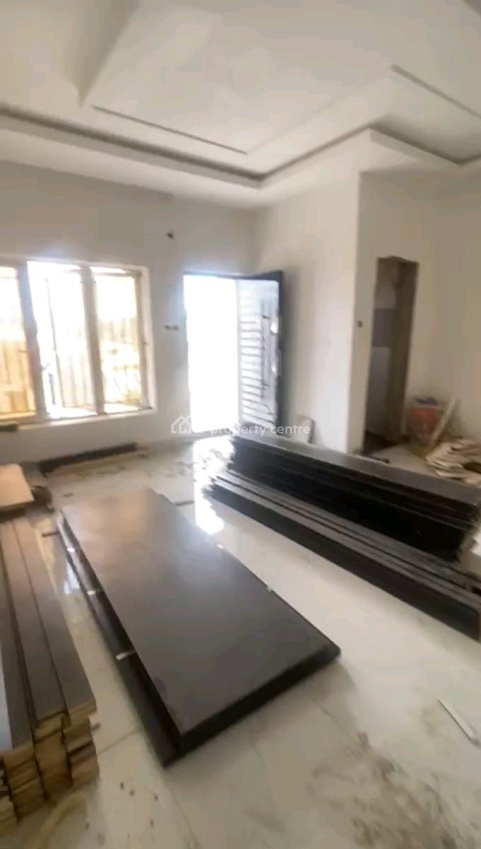 3 Bedroom Apartment in Medina Estate, Medina Estate, Medina, Gbagada, Lagos, Flat / Apartment for Sale