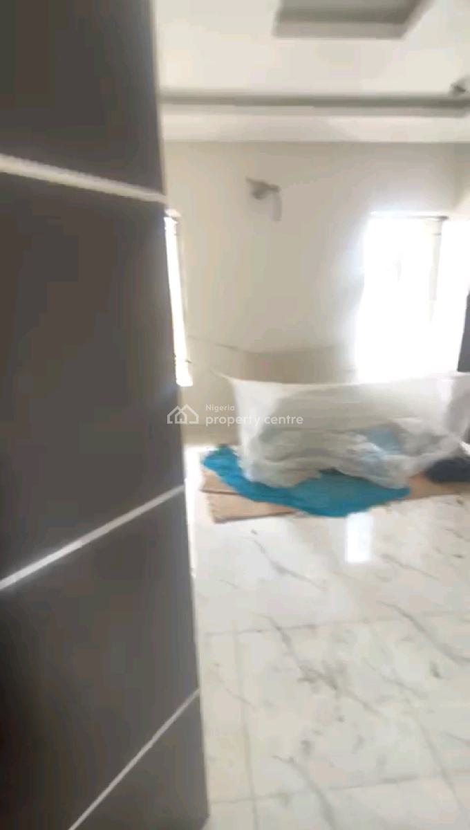 3 Bedroom Apartment in Medina Estate, Medina Estate, Medina, Gbagada, Lagos, Flat / Apartment for Sale