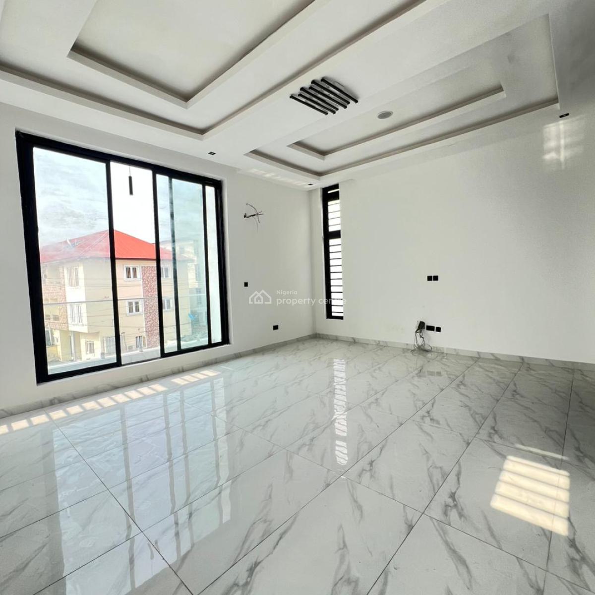 Luxury Beautiful 5 Bedroom with Bq in a Very Secure Estate, Located Inside an Estate,good Road,clean Water,, Lekki, Lagos, Detached Duplex for Sale