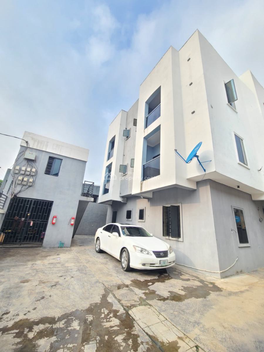 Spacious and Sharp 2 Bedroom Apartment, Seaside Estate, Badore, Ajah, Lagos, Flat / Apartment for Rent