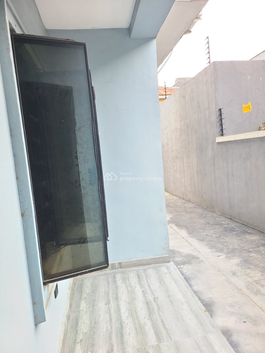 Spacious and Sharp 2 Bedroom Apartment, Seaside Estate, Badore, Ajah, Lagos, Flat / Apartment for Rent