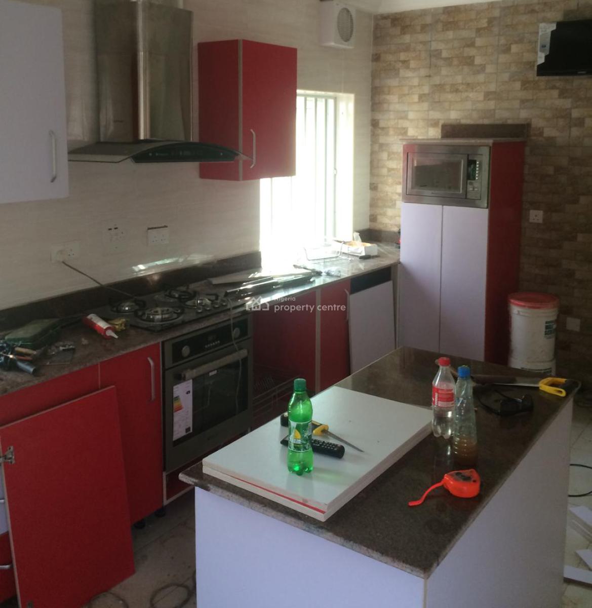 5 Bed Room All En-suite Semi Detached Duplex with Bq, Vgc, Lekki, Lagos, Detached Duplex for Sale