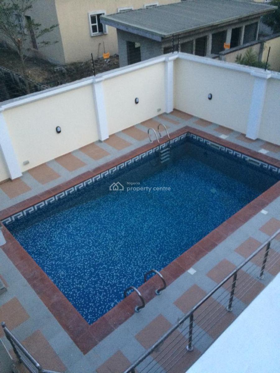 5 Bed Room All En-suite Semi Detached Duplex with Bq, Vgc, Lekki, Lagos, Detached Duplex for Sale