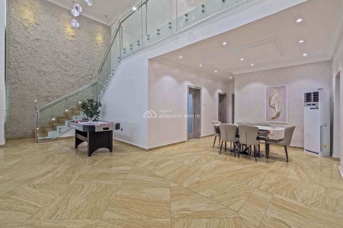 4 Bedroom Maisonette Penthouse Apartment, Lekki Phase 1, Lekki, Lagos, Flat / Apartment Short Let
