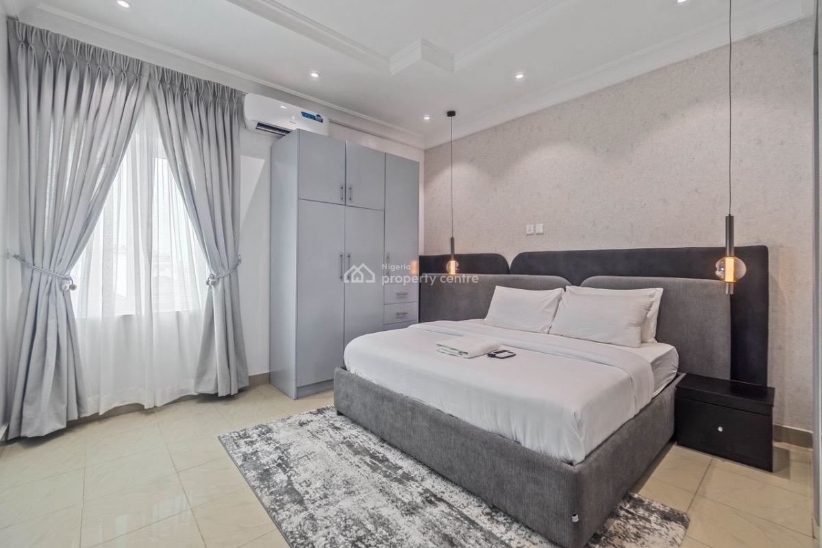 4 Bedroom Maisonette Penthouse Apartment, Lekki Phase 1, Lekki, Lagos, Flat / Apartment Short Let
