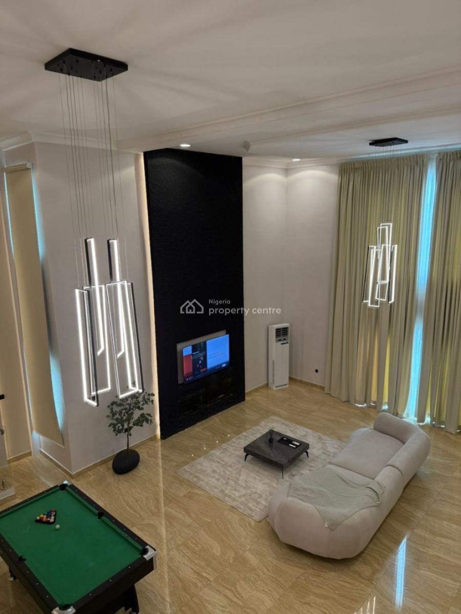4 Bedrooms Apartment with Private Cinema,snooker and Pool, Lekki Phase 1, Lekki, Lagos, Flat / Apartment Short Let
