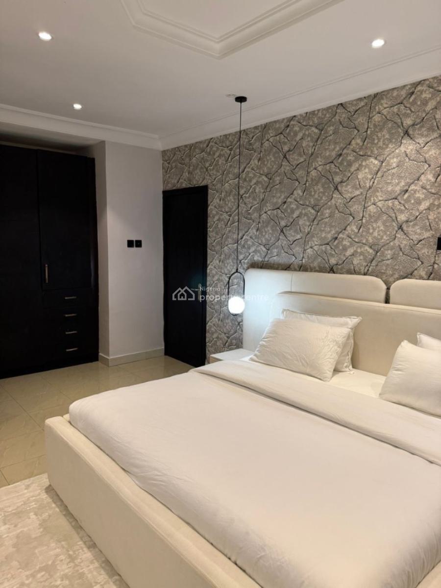 4 Bedrooms Apartment with Private Cinema,snooker and Pool, Lekki Phase 1, Lekki, Lagos, Flat / Apartment Short Let