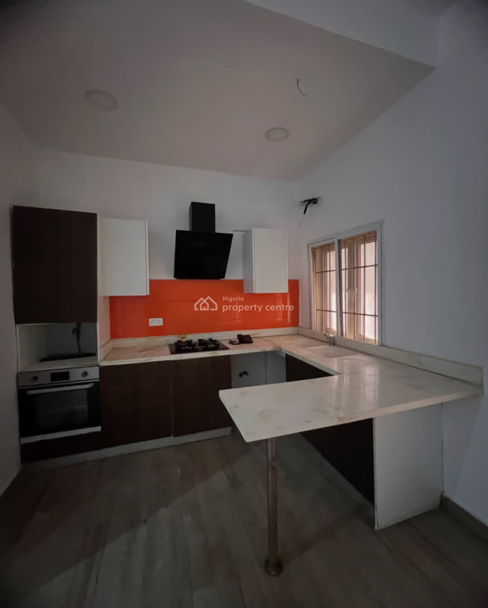 Fully Service Onebedroom and Parlour at Lekki Phase 1 By Bis Apartment, Lekki Phase 1 By Bis, Lekki Phase 1, Lekki, Lagos, Mini Flat (room and Parlour) for Rent