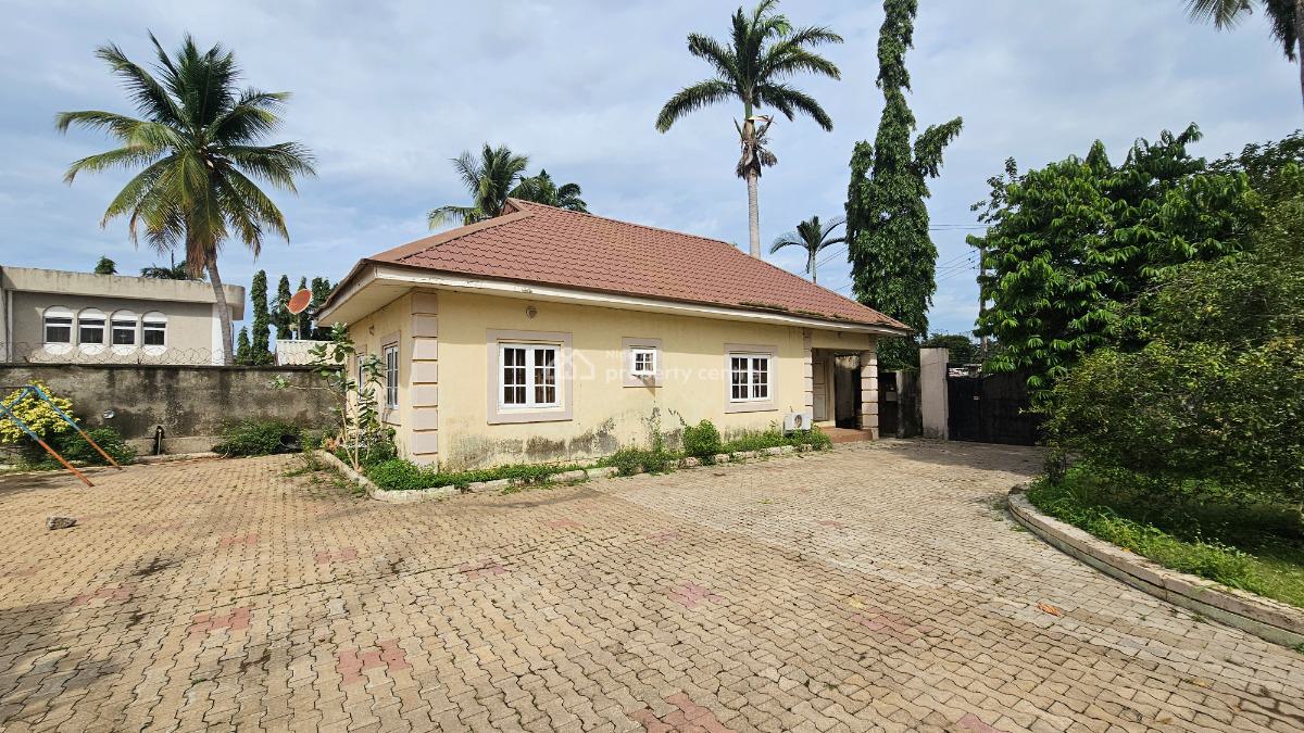 Magnificently Built 8 Bedroom Detached Bungalow on 2400sqm Land, Malali Gra, Kaduna North, Kaduna, Detached Bungalow for Sale