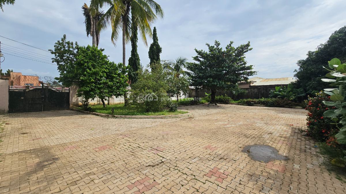 Magnificently Built 8 Bedroom Detached Bungalow on 2400sqm Land, Malali Gra, Kaduna North, Kaduna, Detached Bungalow for Sale