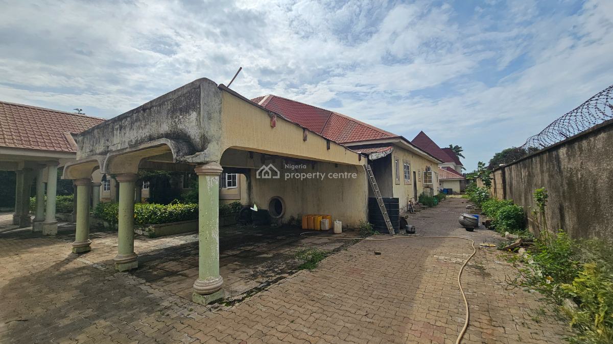 Magnificently Built 8 Bedroom Detached Bungalow on 2400sqm Land, Malali Gra, Kaduna North, Kaduna, Detached Bungalow for Sale