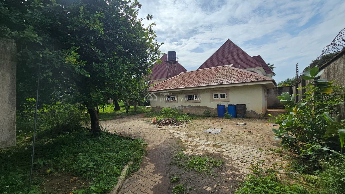Magnificently Built 8 Bedroom Detached Bungalow on 2400sqm Land, Malali Gra, Kaduna North, Kaduna, Detached Bungalow for Sale