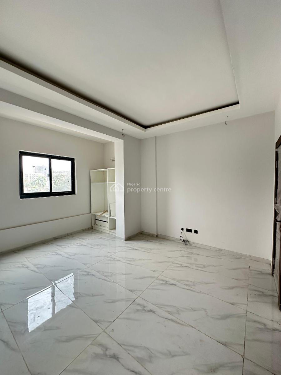 Spacious Well-built 2 Bedroom Apartment with Bq, Swimming Pool, Victoria Island, Victoria Island (vi), Lagos, Block of Flats for Sale