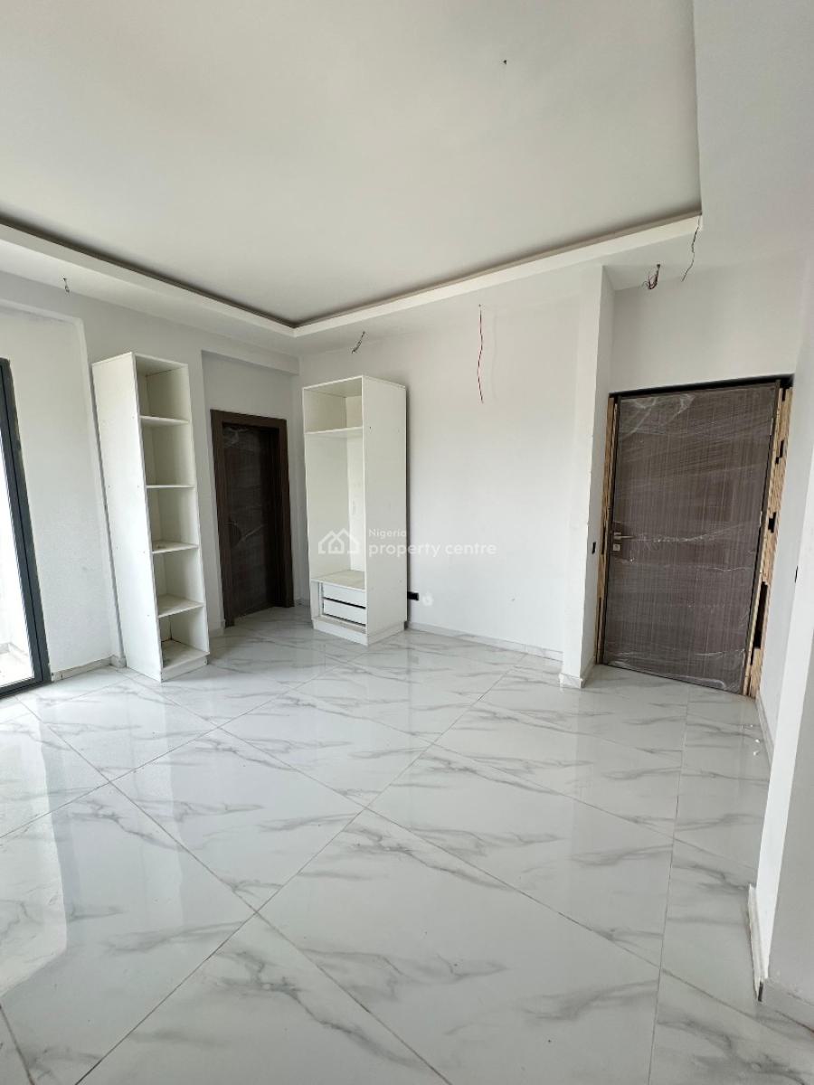 Spacious Well-built 2 Bedroom Apartment with Bq, Swimming Pool, Victoria Island, Victoria Island (vi), Lagos, Block of Flats for Sale