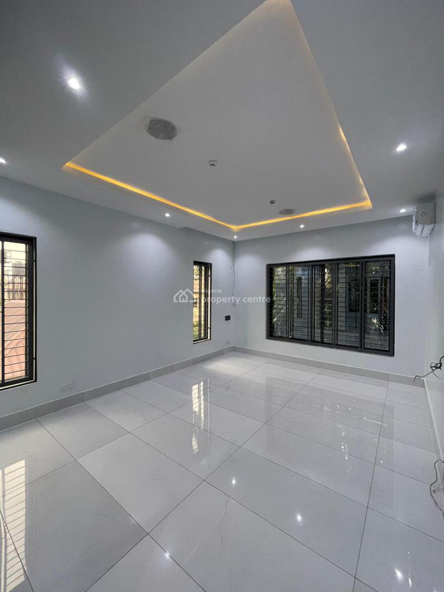 5bedrooms Fully-detached Duplex with Bq, Lekki Phase 1, Lekki, Lagos, Detached Duplex for Sale