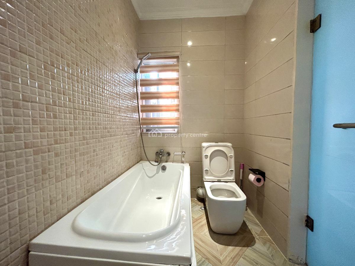 3 Bedroom Apartment, Off Admiralty Road, Lekki Phase 1, Lekki, Lagos, Flat / Apartment Short Let