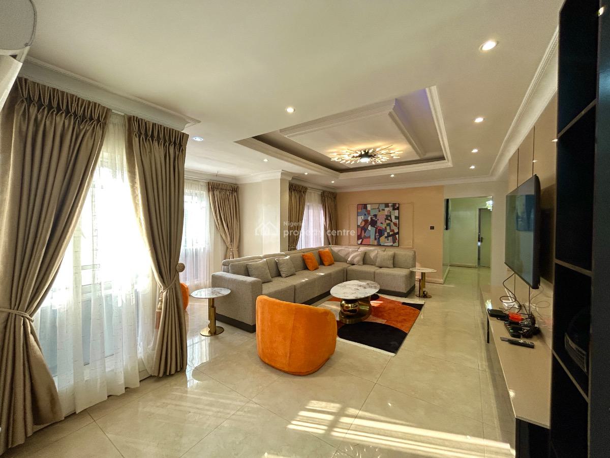 3 Bedroom Apartment, Off Admiralty Road, Lekki Phase 1, Lekki, Lagos, Flat / Apartment Short Let